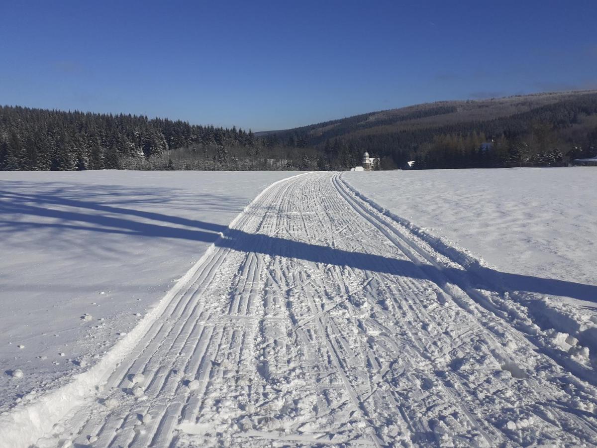 Chalupa U Pratel Kovarska ภายนอก รูปภาพ